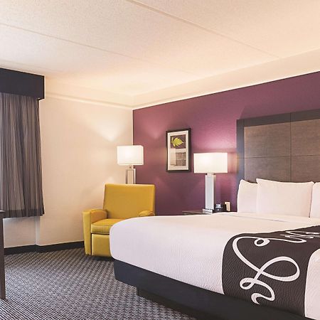 Готель La Quinta By Wyndham Atlanta Perimeter Medical Санді-Спрінгс Екстер'єр фото
