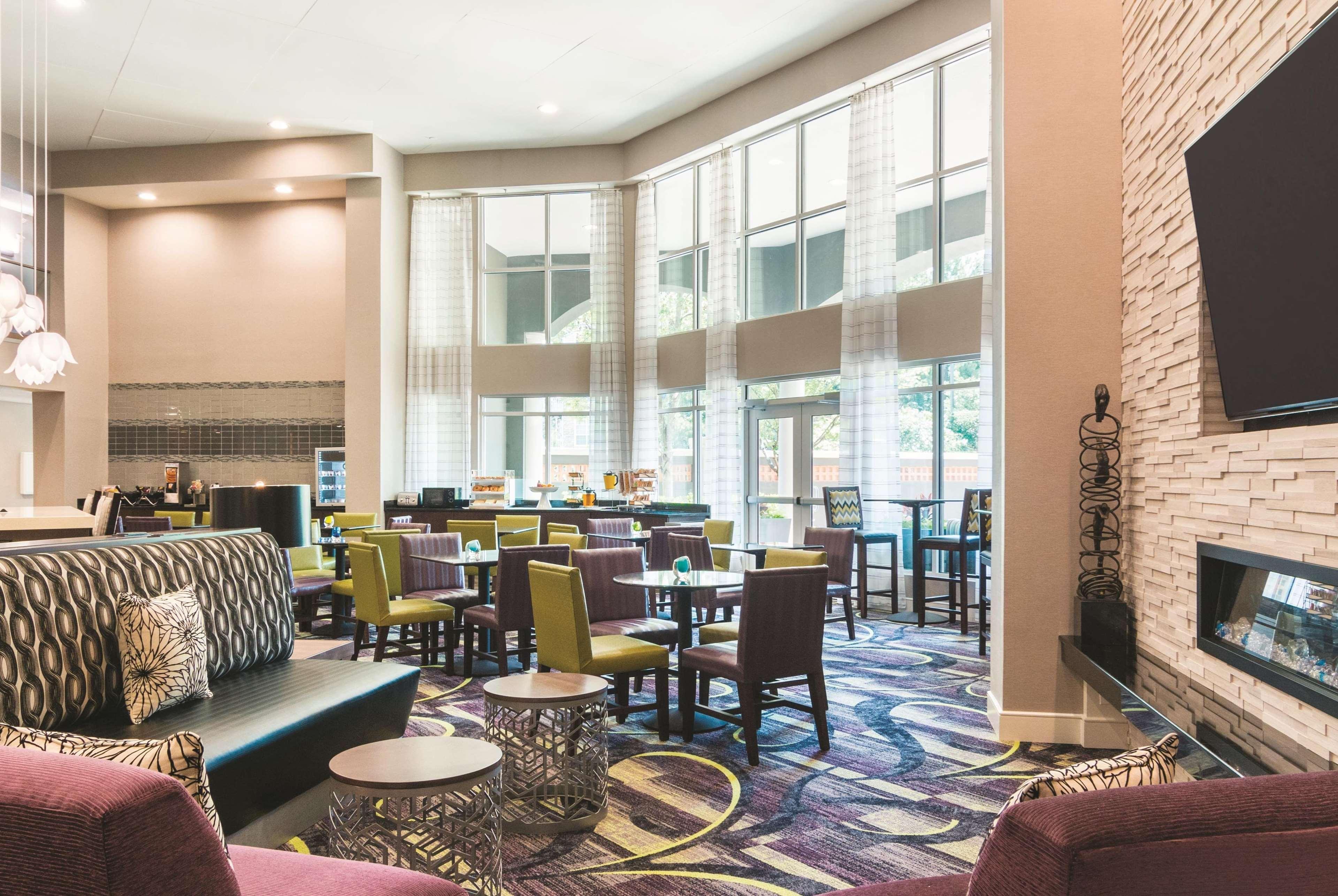 Готель La Quinta By Wyndham Atlanta Perimeter Medical Санді-Спрінгс Екстер'єр фото