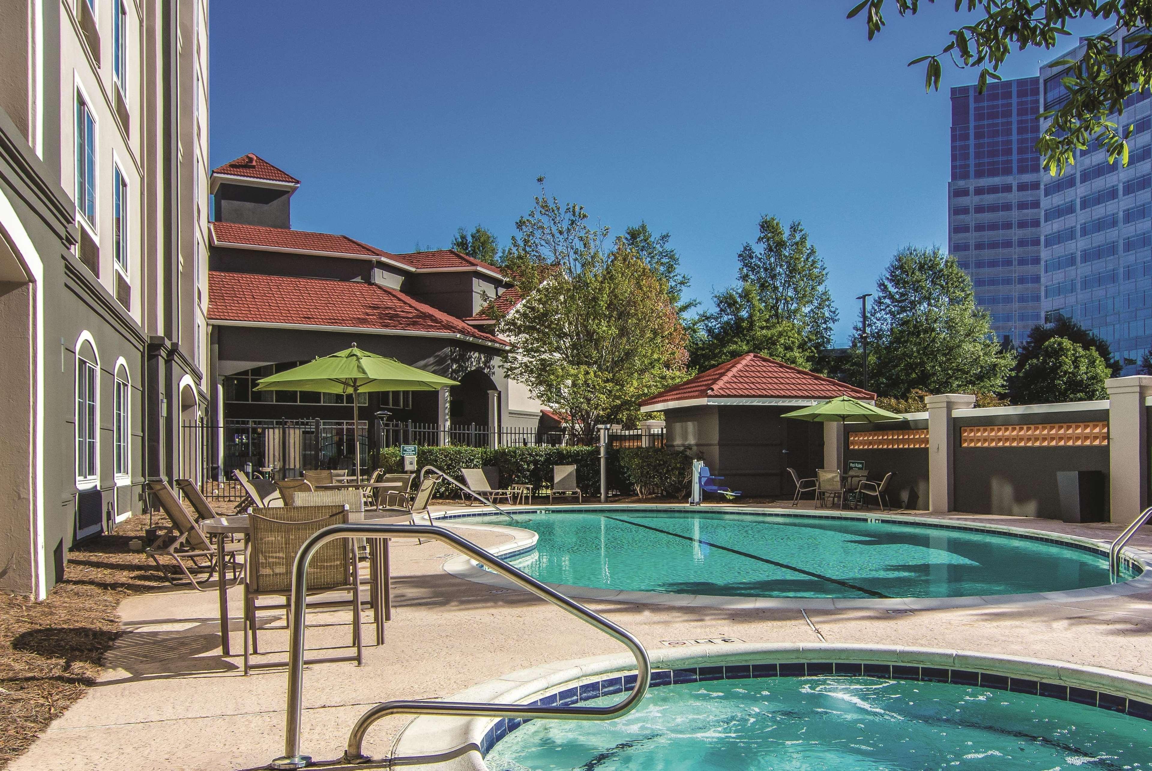 Готель La Quinta By Wyndham Atlanta Perimeter Medical Санді-Спрінгс Екстер'єр фото