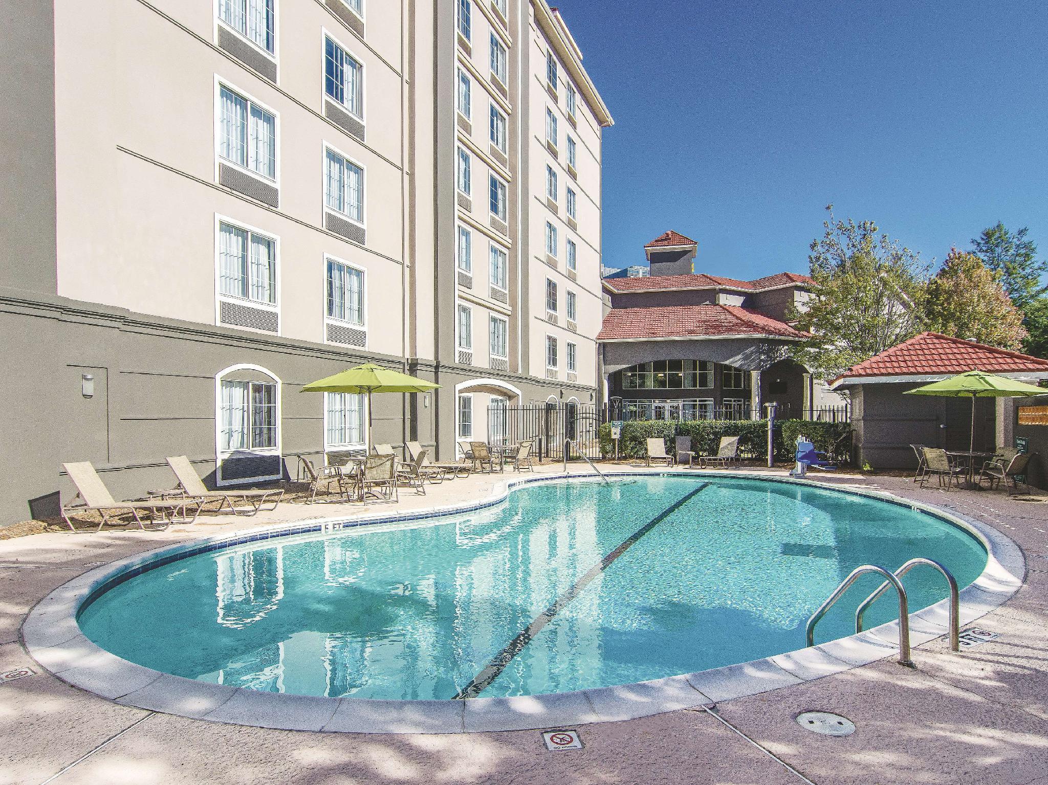 Готель La Quinta By Wyndham Atlanta Perimeter Medical Санді-Спрінгс Екстер'єр фото