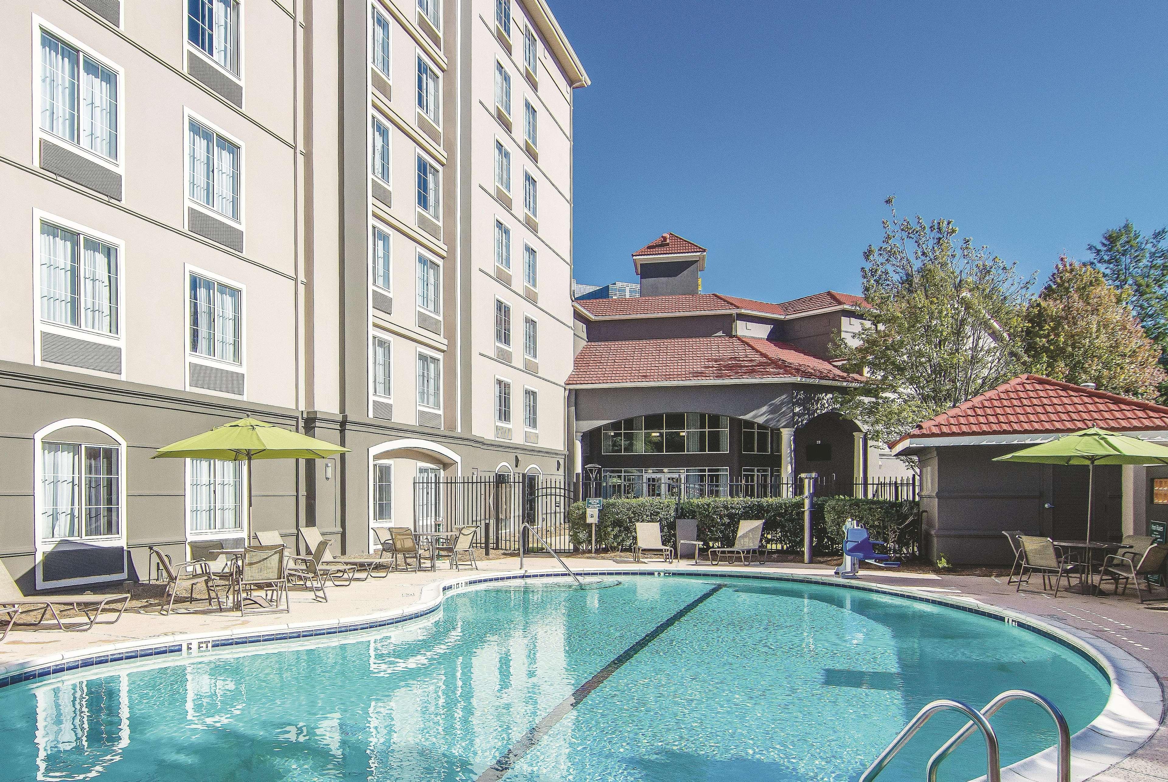 Готель La Quinta By Wyndham Atlanta Perimeter Medical Санді-Спрінгс Екстер'єр фото