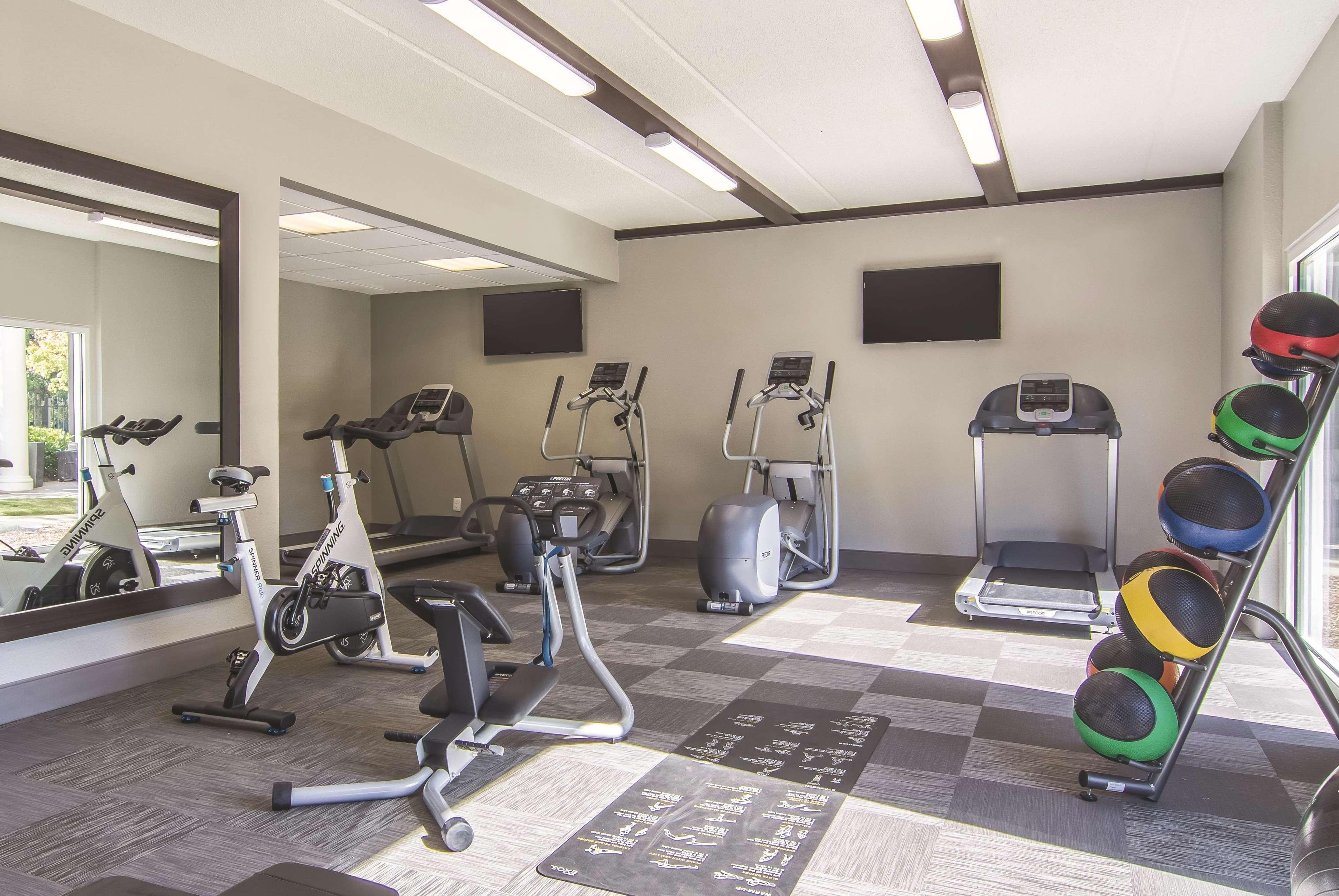 Готель La Quinta By Wyndham Atlanta Perimeter Medical Санді-Спрінгс Екстер'єр фото