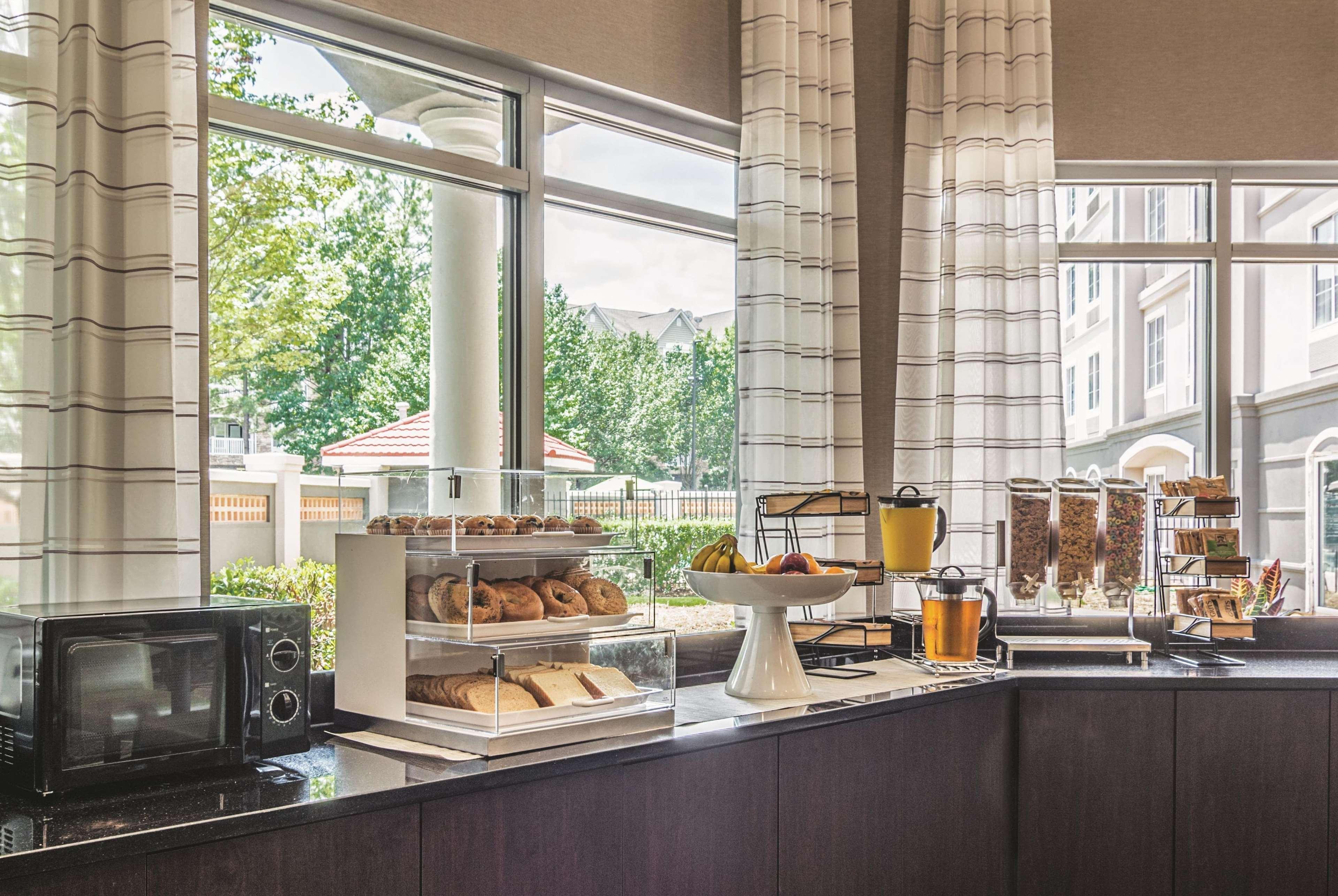 Готель La Quinta By Wyndham Atlanta Perimeter Medical Санді-Спрінгс Екстер'єр фото