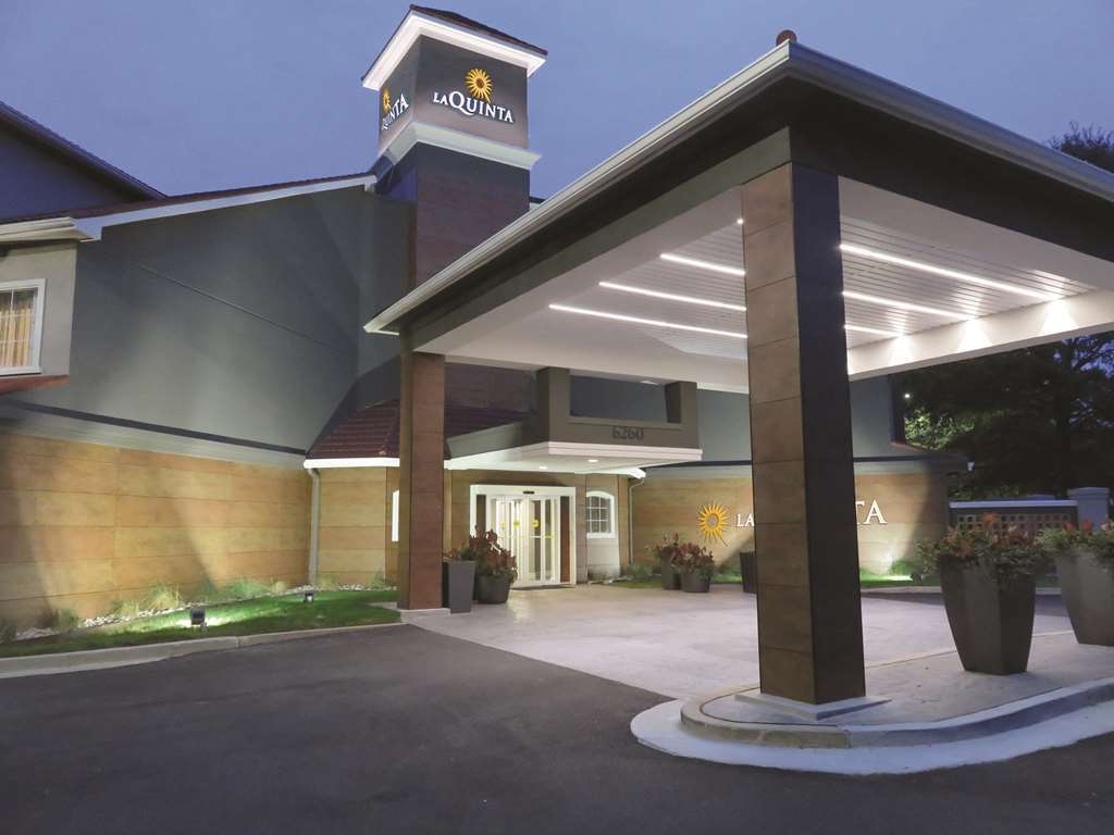 Готель La Quinta By Wyndham Atlanta Perimeter Medical Санді-Спрінгс Екстер'єр фото